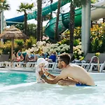 Mobil-home Cosy Avec Terrasse - 2 Doubles - Api-1-52-1466 Campsite