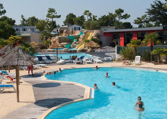 Mobil-home Cosy Avec Terrasse - 2 Doubles - Api-1-52-1466 *