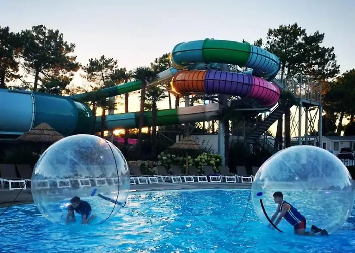 Mobil-home Cosy Avec Terrasse - 2 Doubles - Api-1-52-1466 Campsite *