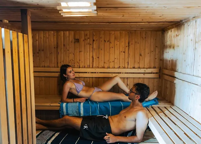 Mobil-home Cosy Avec Terrasse - 2 Doubles - Api-1-52-1466 Campsite